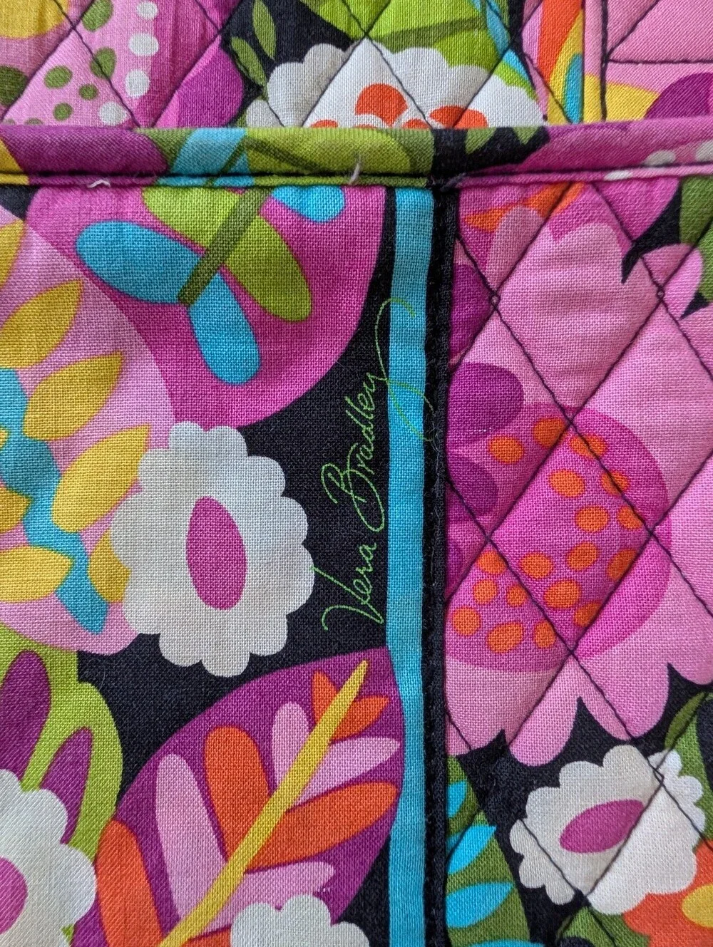 Vera Bradley Quilted Laptop Hardcase In Vava Bloom Pattern